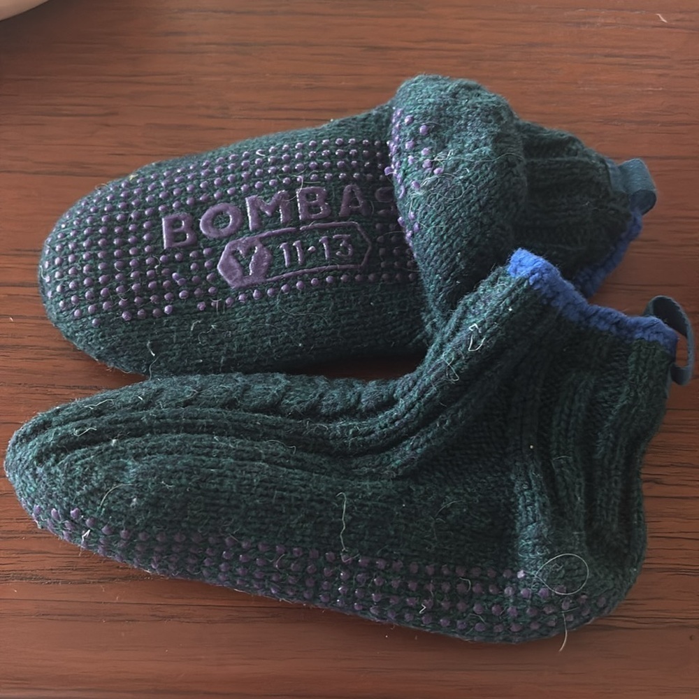 ❤️3 for $15!❤️ BOMBAS CABLE KNIT MARL GRIPPER SLIPPER, size 11-12 - Picture 2 of 3